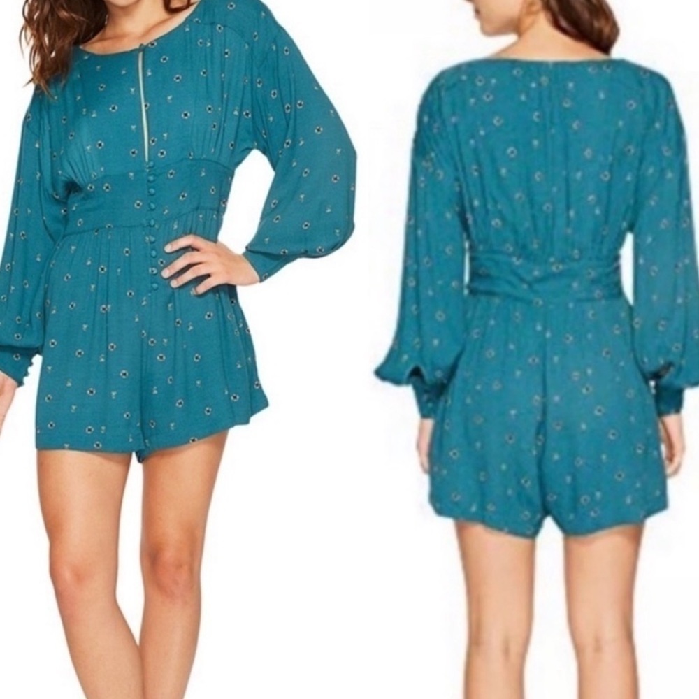 Free People Love Grows Teal Long Sleeve Romper SIZE
SMALL